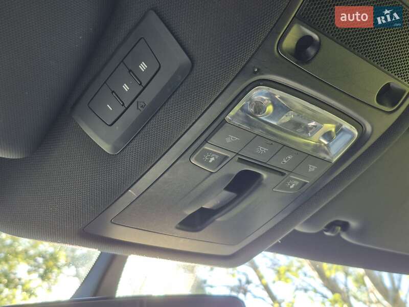 Позашляховик / Кросовер Audi Q3 2016 в Львові