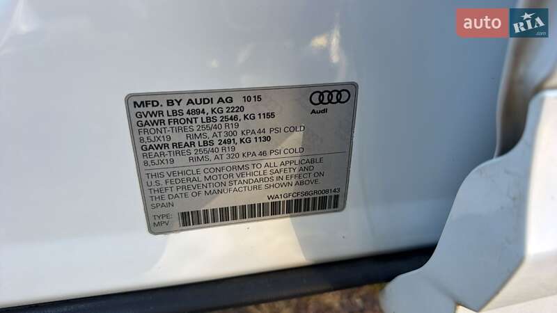 Позашляховик / Кросовер Audi Q3 2016 в Львові