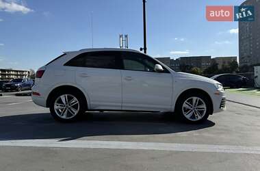 Внедорожник / Кроссовер Audi Q3 2018 в 