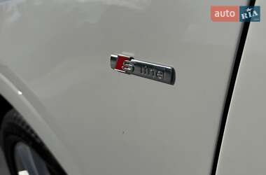 Внедорожник / Кроссовер Audi Q3 2018 в 