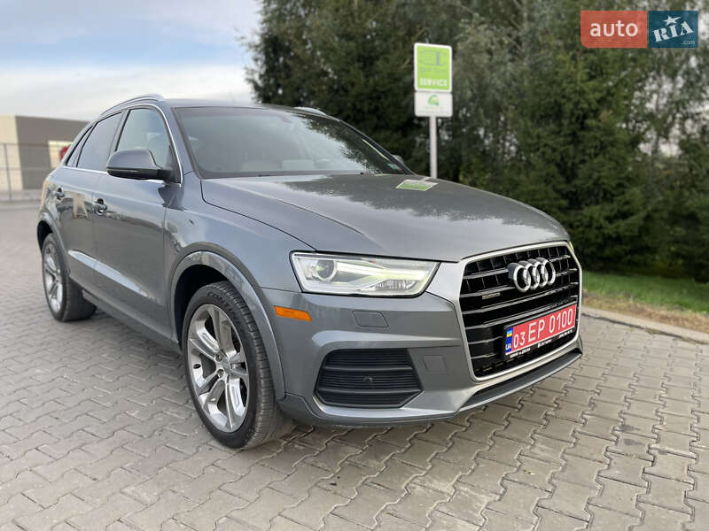 Позашляховик / Кросовер Audi Q3 2016 в 