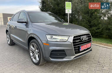 Позашляховик / Кросовер Audi Q3 2016 в 