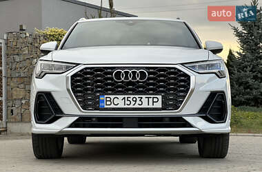 Внедорожник / Кроссовер Audi Q3 2020 в 