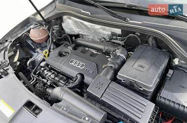 Внедорожник / Кроссовер Audi Q3 2014 в 