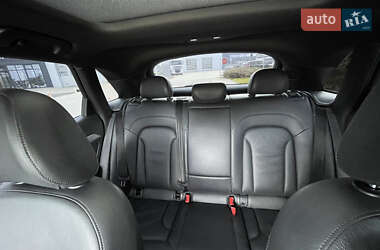 Внедорожник / Кроссовер Audi Q3 2014 в 