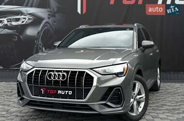 Внедорожник / Кроссовер Audi Q3 2020 в 