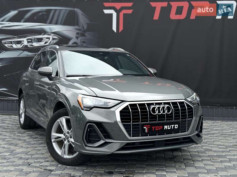 Позашляховик / Кросовер Audi Q3 2020 в Львові