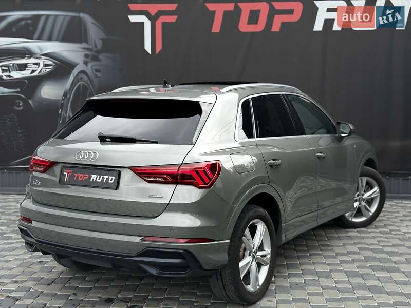 Позашляховик / Кросовер Audi Q3 2020 в Львові