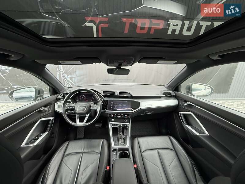 Позашляховик / Кросовер Audi Q3 2020 в Львові