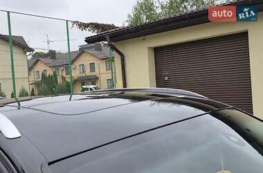 Позашляховик / Кросовер Audi Q3 2016 в 