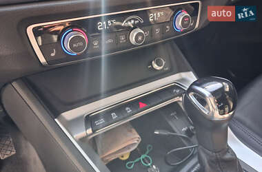 Внедорожник / Кроссовер Audi Q3 2019 в 