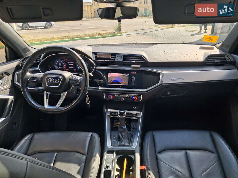 Внедорожник / Кроссовер Audi Q3 2019 в Одессе фото 24 Внедорожник / Кроссовер Audi Q3 2019 в Одессе