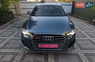 Внедорожник / Кроссовер Audi Q3 2018 в 