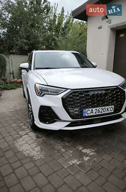 Позашляховик / Кросовер Audi Q3 2021 в Черкасах