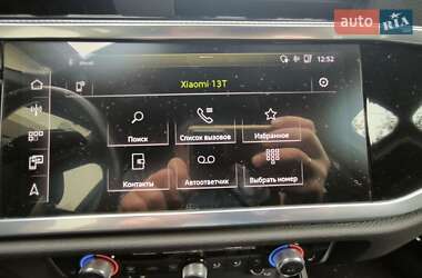 Внедорожник / Кроссовер Audi Q3 2021 в 