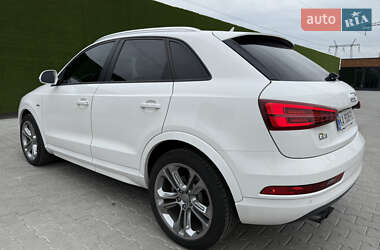 Внедорожник / Кроссовер Audi Q3 2017 в 