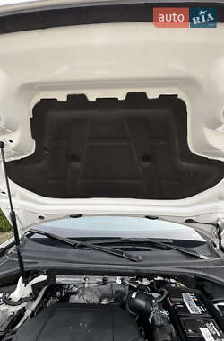Внедорожник / Кроссовер Audi Q3 2021 в 