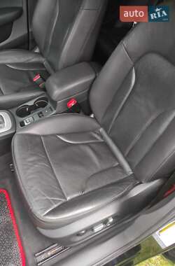Внедорожник / Кроссовер Audi Q3 2016 в 