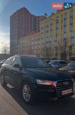Внедорожник / Кроссовер Audi Q3 2016 в 