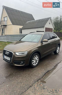 Внедорожник / Кроссовер Audi Q3 2014 в Киеве