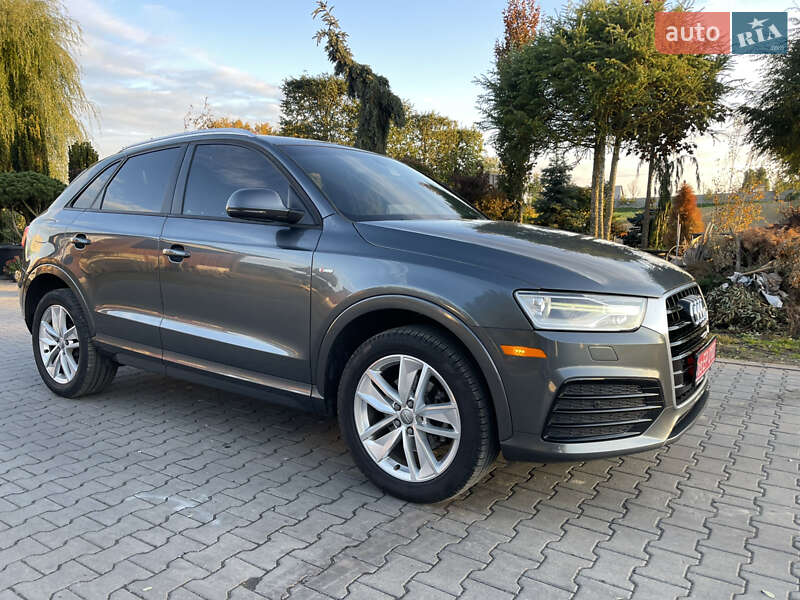 Внедорожник / Кроссовер Audi Q3 2018 в 