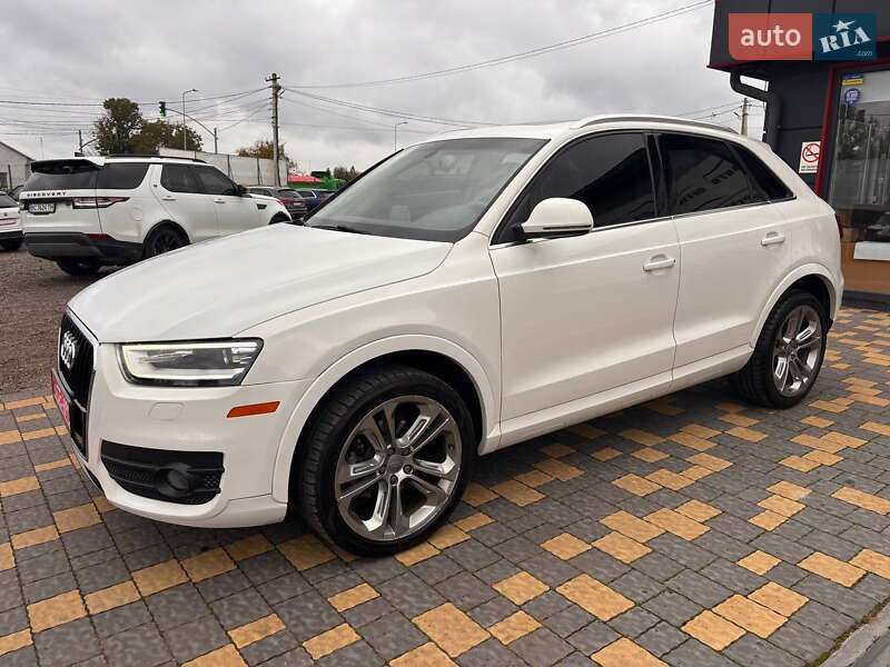Внедорожник / Кроссовер Audi Q3 2015 в Львове