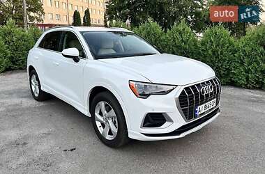 Позашляховик / Кросовер Audi Q3 2020 в Києві