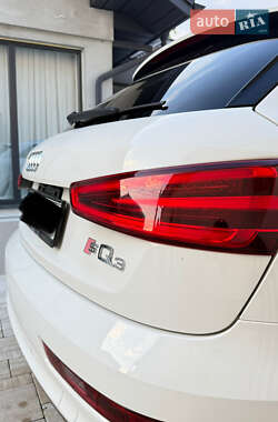 Внедорожник / Кроссовер Audi Q3 2014 в 