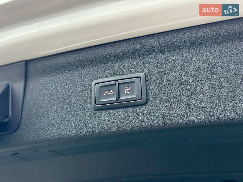 Позашляховик / Кросовер Audi Q3 2018 в Вінниці