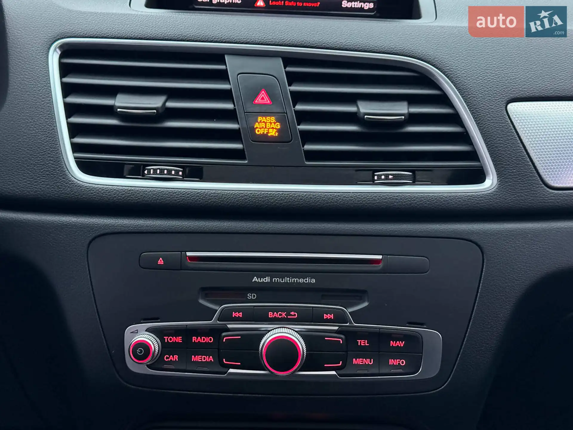 2018 Audi Q3 - мініатюра 33