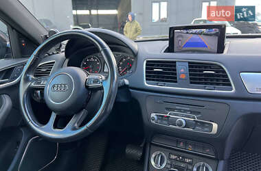 Внедорожник / Кроссовер Audi Q3 2014 в 