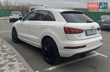 Позашляховик / Кросовер Audi Q3 2017 в 