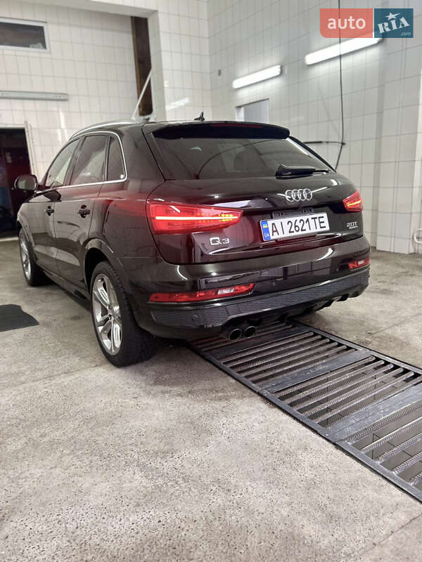 Позашляховик / Кросовер Audi Q3 2016 в Києві