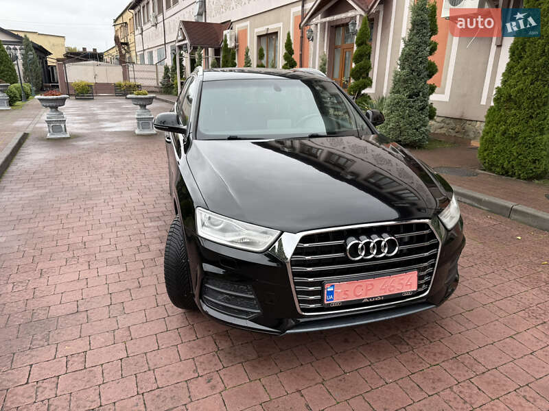 Внедорожник / Кроссовер Audi Q3 2016 в Стрые