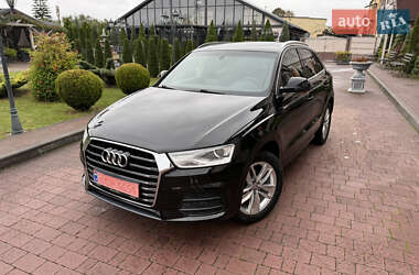 Внедорожник / Кроссовер Audi Q3 2016 в 