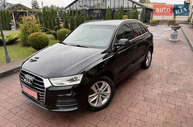 Внедорожник / Кроссовер Audi Q3 2016 в 