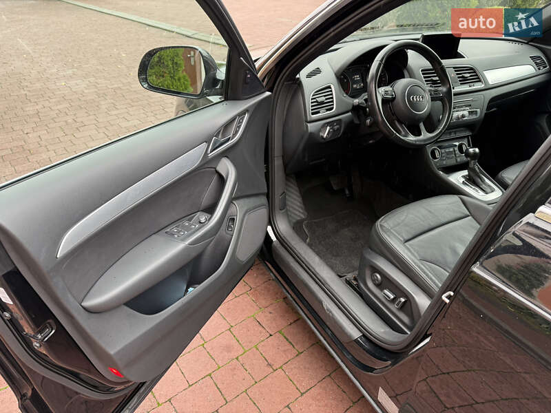 Внедорожник / Кроссовер Audi Q3 2016 в Стрые
