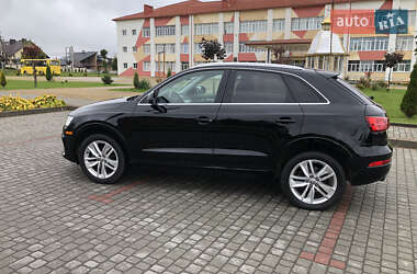 Внедорожник / Кроссовер Audi Q3 2016 в 
