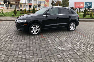 Внедорожник / Кроссовер Audi Q3 2016 в 