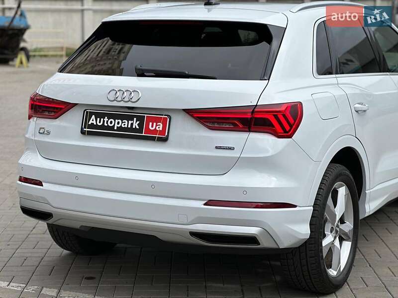 Позашляховик / Кросовер Audi Q3 2021 в Одесі