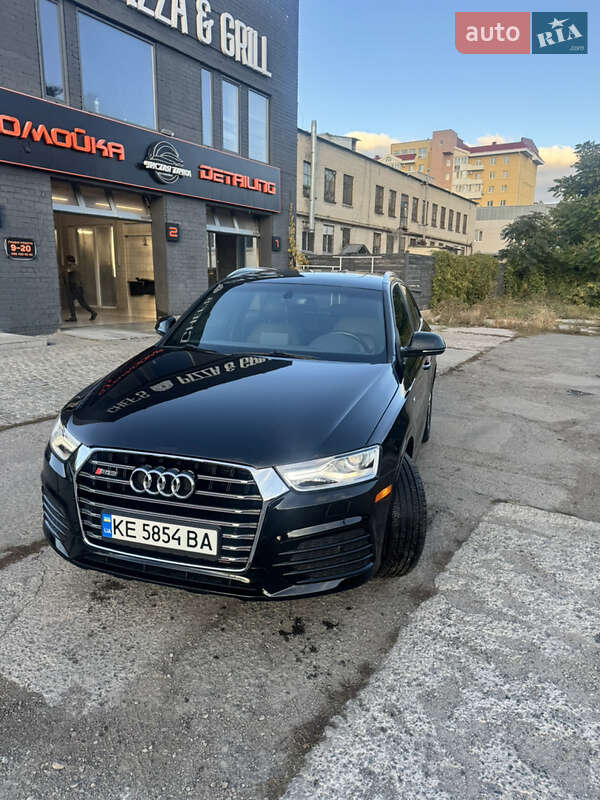 Позашляховик / Кросовер Audi Q3 2017 в Дніпрі фото 8 Позашляховик / Кросовер Audi Q3 2017 в Дніпрі