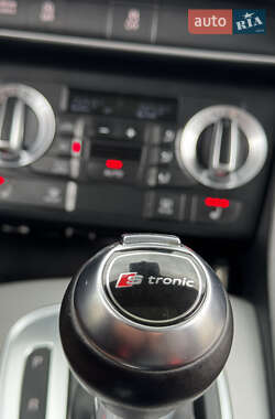 Внедорожник / Кроссовер Audi Q3 2012 в 