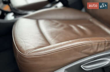 Внедорожник / Кроссовер Audi Q3 2012 в 