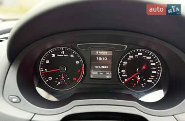 Внедорожник / Кроссовер Audi Q3 2015 в 