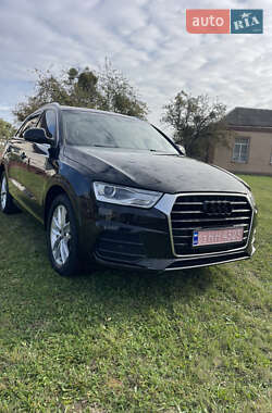 Внедорожник / Кроссовер Audi Q3 2017 в 