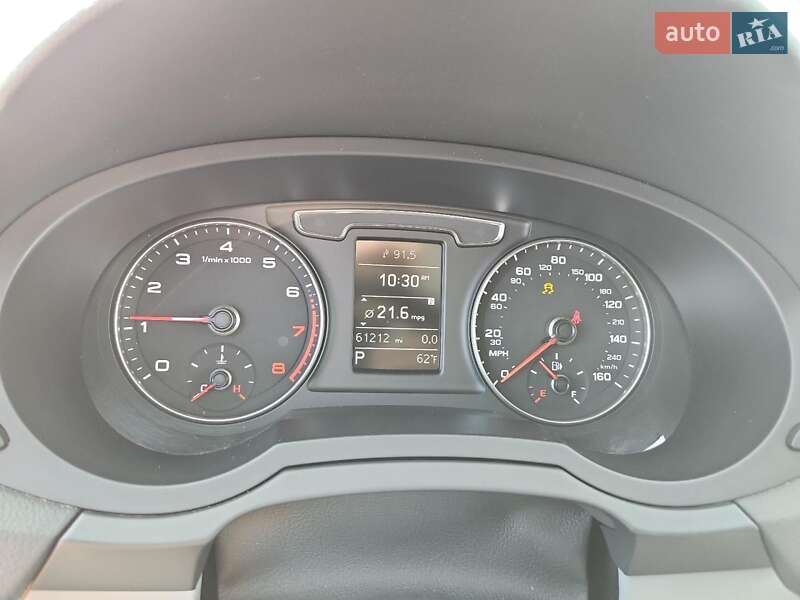 Внедорожник / Кроссовер Audi Q3 2016 в Тернополе