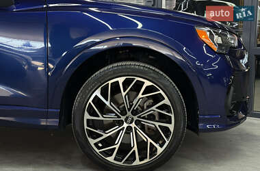 Внедорожник / Кроссовер Audi Q3 2020 в 