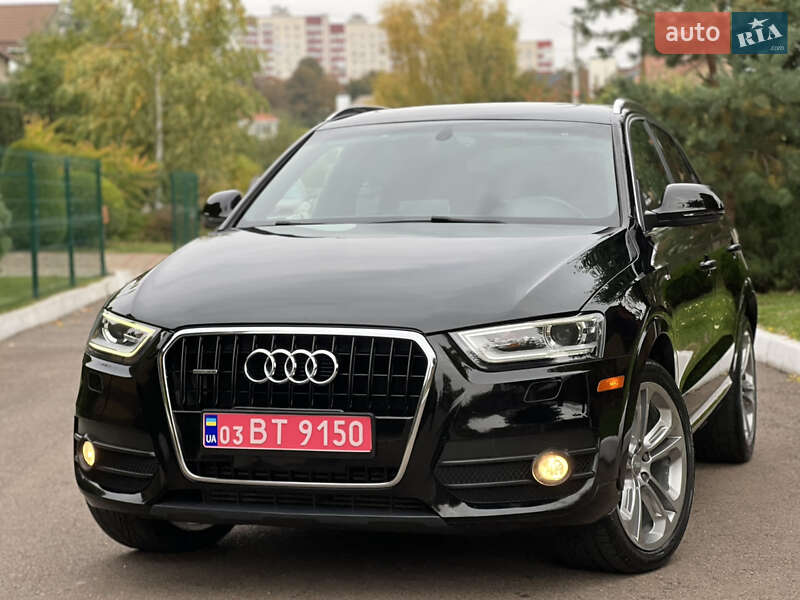 Внедорожник / Кроссовер Audi Q3 2016 в Ровно