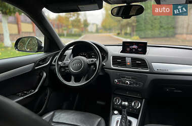Внедорожник / Кроссовер Audi Q3 2016 в 