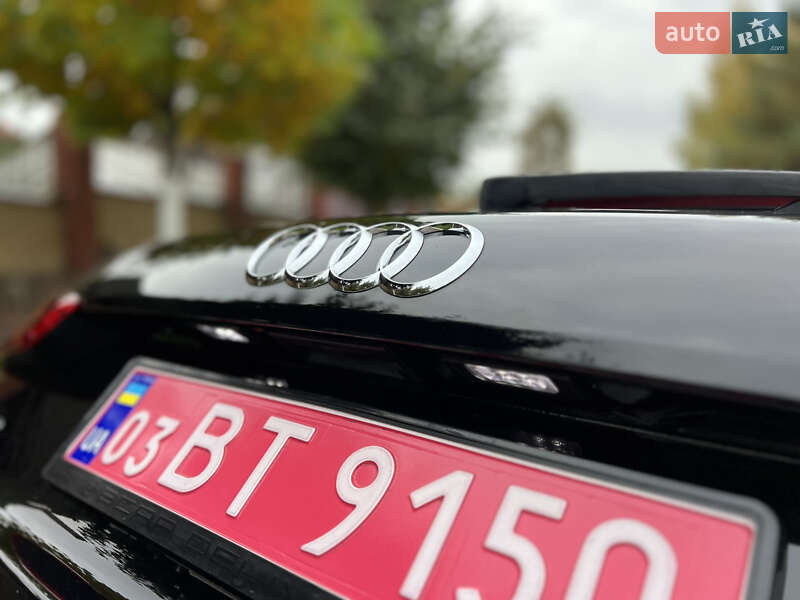 Внедорожник / Кроссовер Audi Q3 2016 в Ровно
